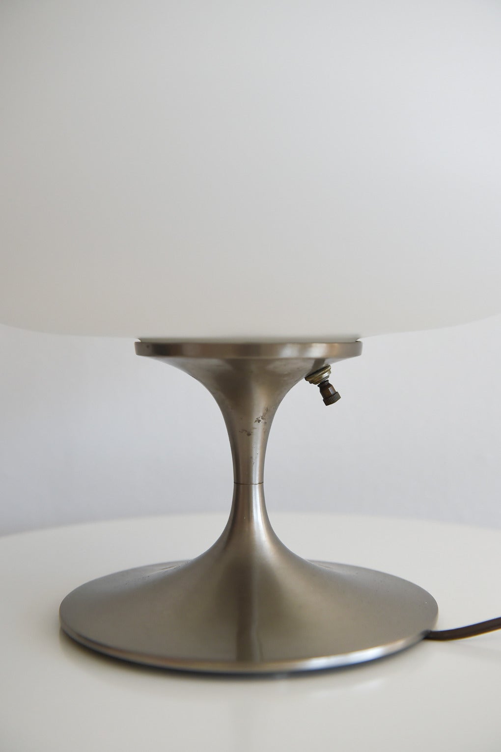 Mid-Century Modern Bill Curry for Laurel Brushed Aluminum Mushroom Lamp