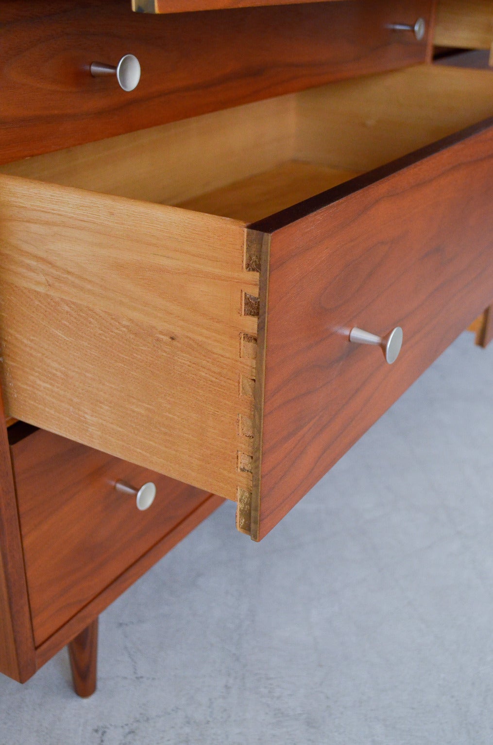 20th Century Exceptional Eight-Drawer Dresser or Credenza by Milo Baughman