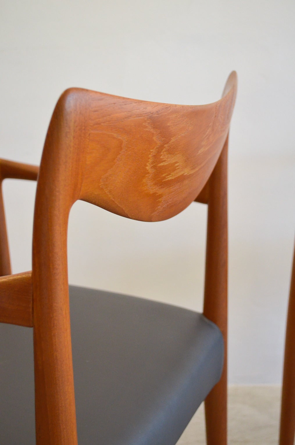 20th Century Rare 'Bambi' Sculpted Dining Chairs by Rolf Rastad and Adolf Relling