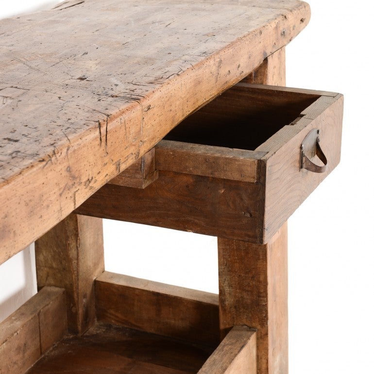 Industrial Workbench or Carpenters Bench 19th Century French In Distressed Condition In Vancouver, British Columbia