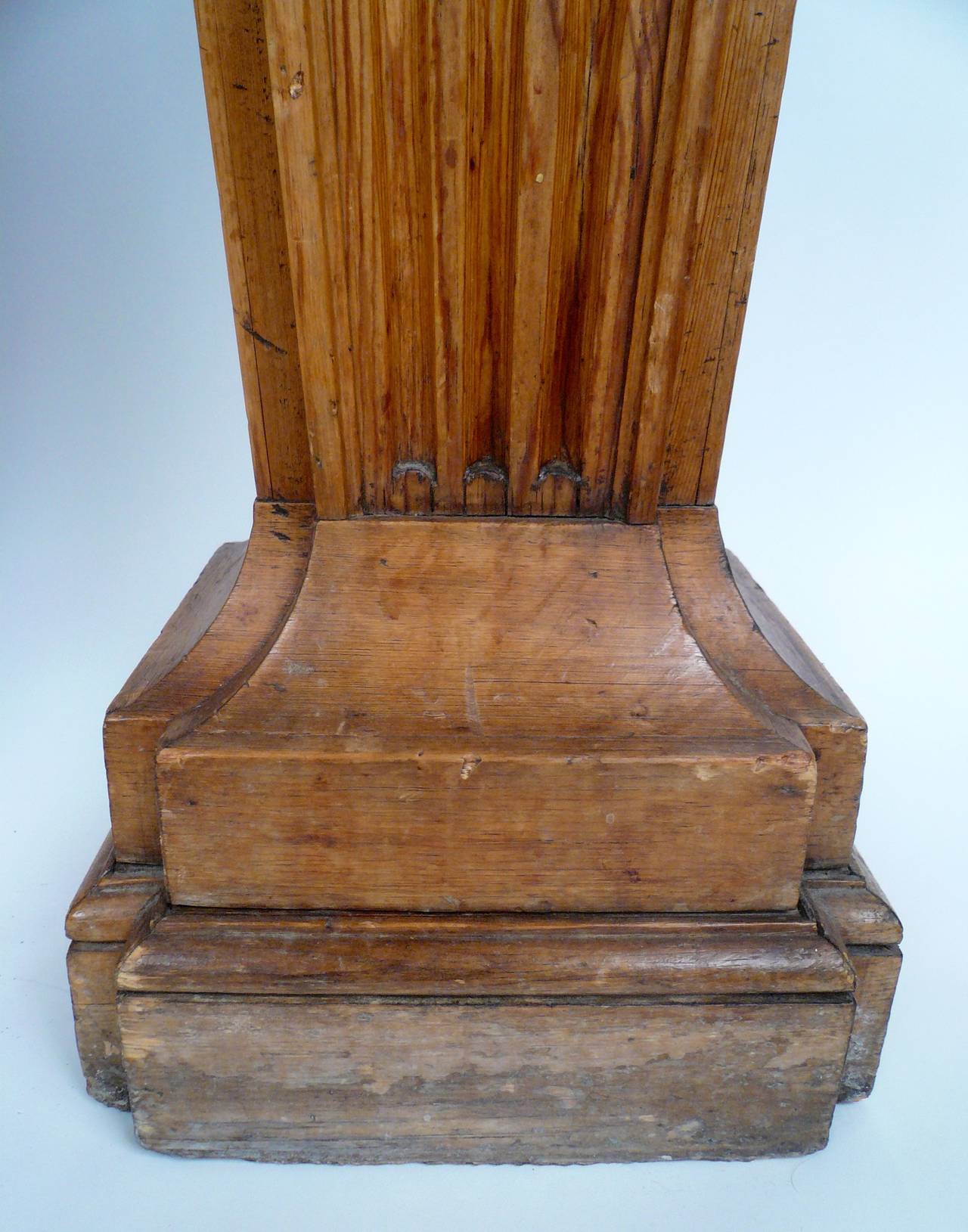 Pair of George III Style Carved Pine Pedestals, 19th Century 1