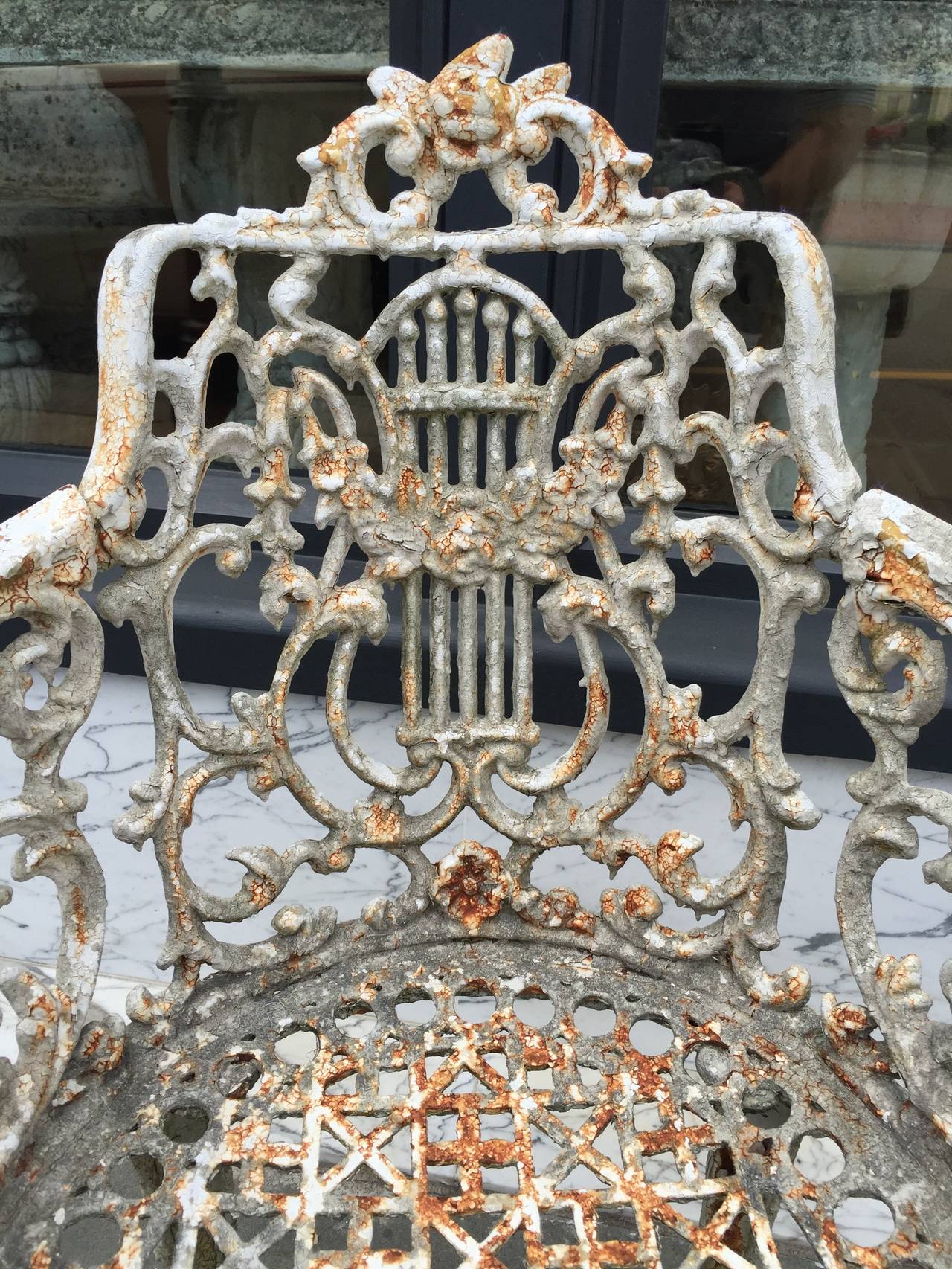 Pair of English Cast Iron Garden Chairs, Late 19th Century In Good Condition In Charleston, SC