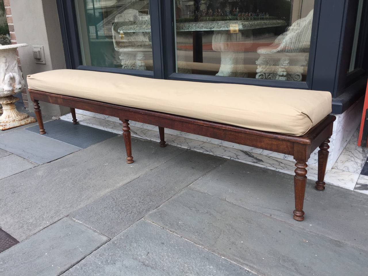 North American American Caned Bottom Oak Hall Bench, circa 1930