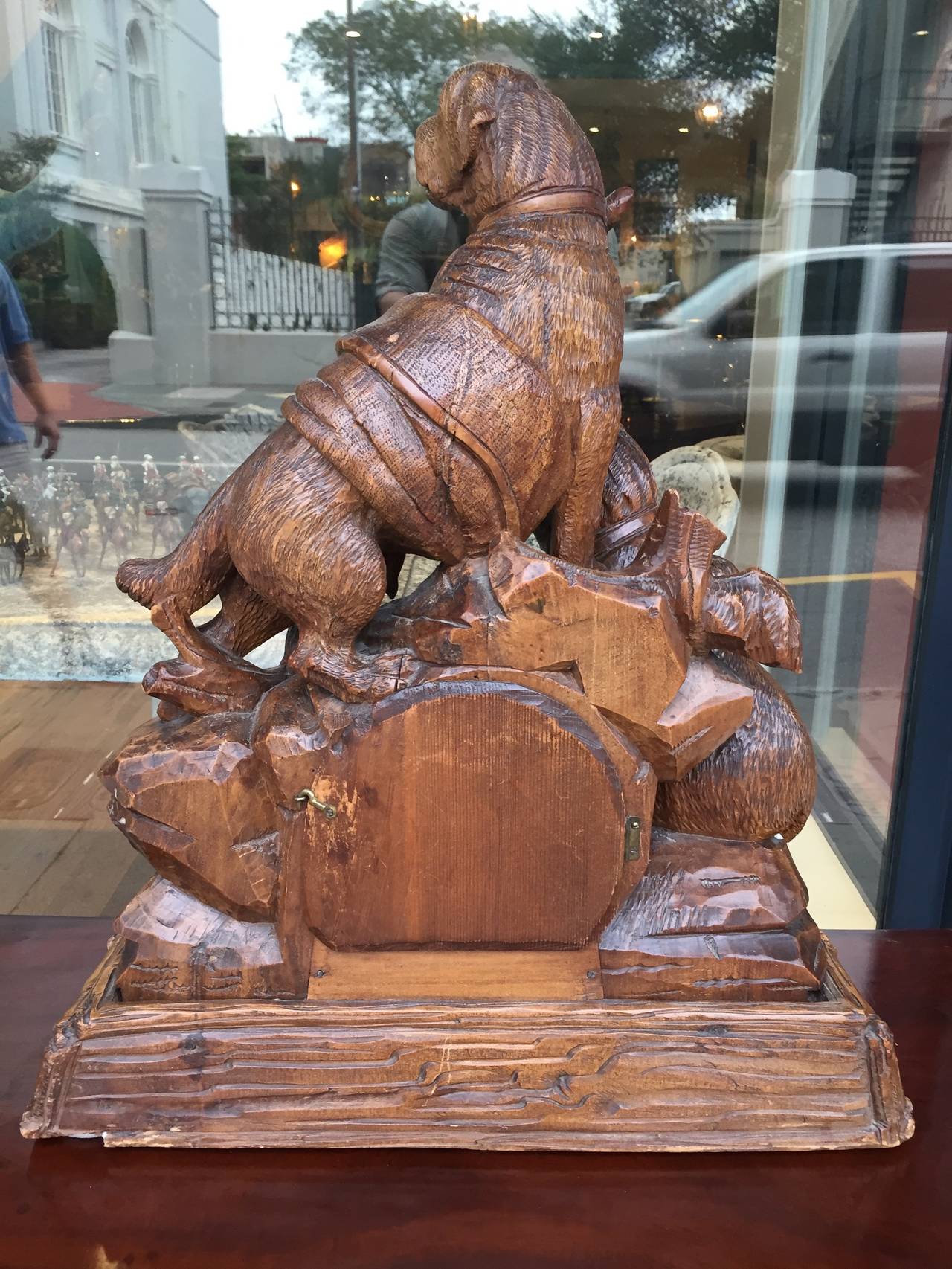 Late 19th Century Black Forest Dog Clock In Excellent Condition In Charleston, SC