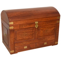 Anglo-Indian Domed Camel-Back Trunk in Teak Wood