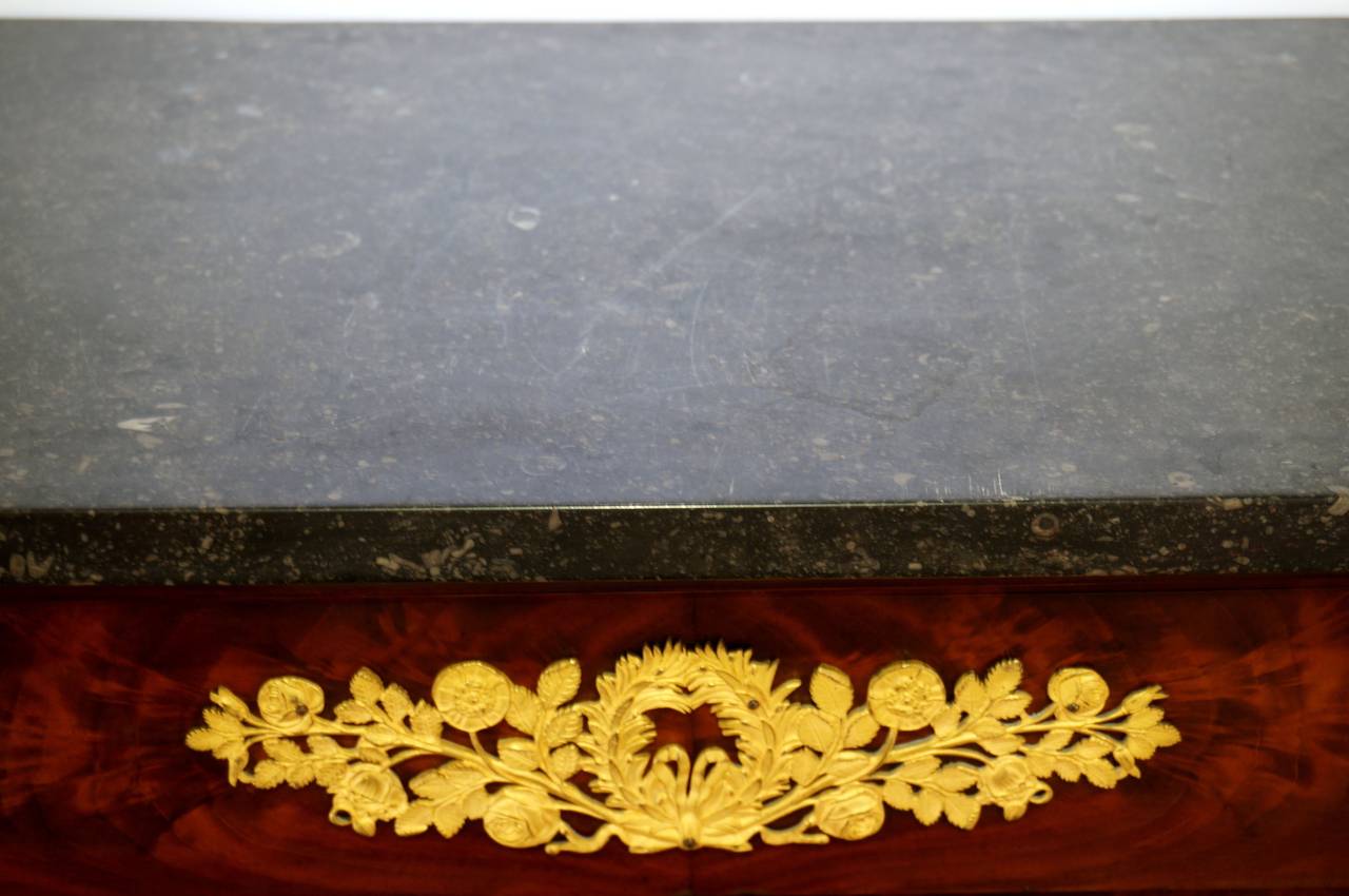 Französisches Empire Secretaire a Abattant mit kubanischem Acajou-Mahagoni im Angebot 4