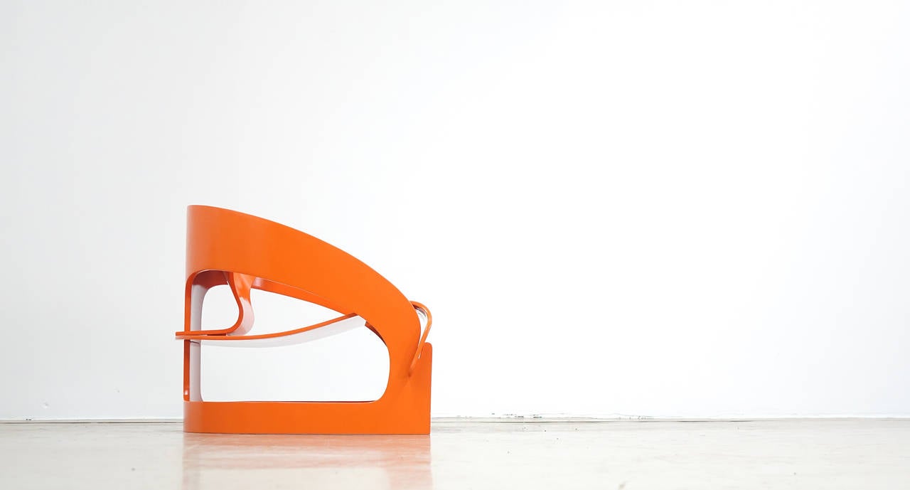 Rare and early Kartell 4801 seat by Joe Colombo, best condition, has been professionally resprayed in original orange or red, dates from the 1960.

We bought it from a private collection in Paris.