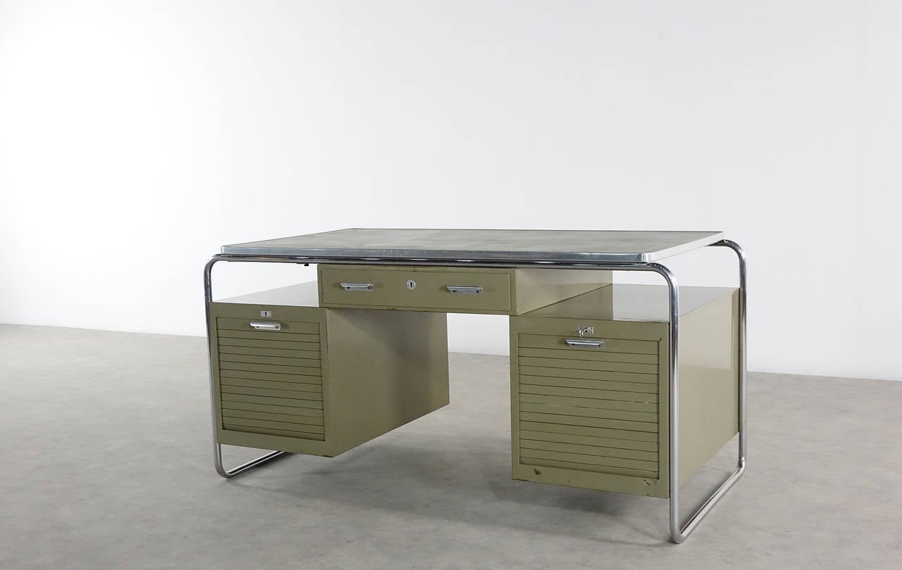 Mauser RD3 Desk Rundform Bauhaus Stahlrohrtruhe 4
