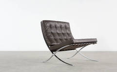 Mies van der Rohe Barcelona Chair for Knoll International, Chocolate Leather