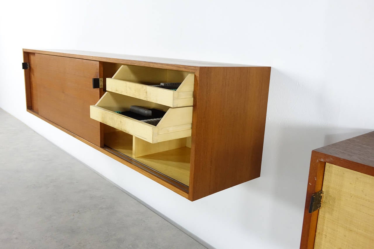 American Florence Knoll 1952 Seagrass and Teak Wall-Mounted Sideboard Knoll International