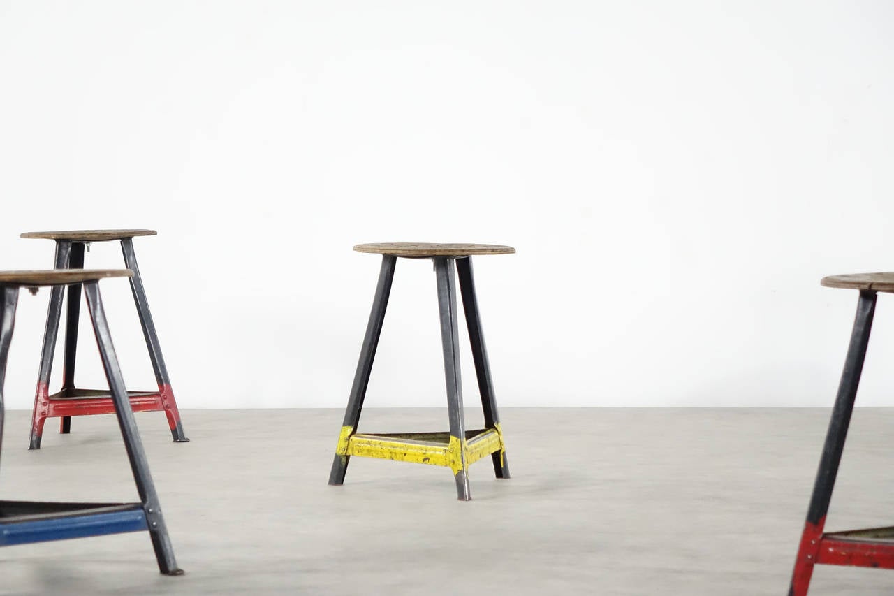 Set of 12 Industrial Stool, Bauhaus in the Style of Rowag Tabouret Tripod 2