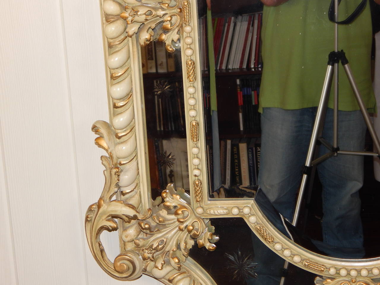 Carved Mirror with Lion's Head and Cut Glass Stars 1