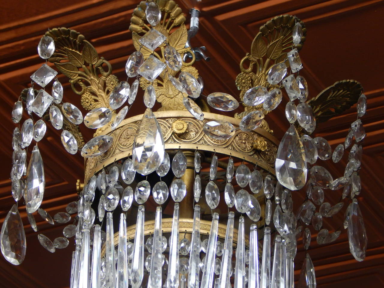  Russian Empire Doré Bronze and Crystal Twenty-Four-Light Chandelier For Sale 4