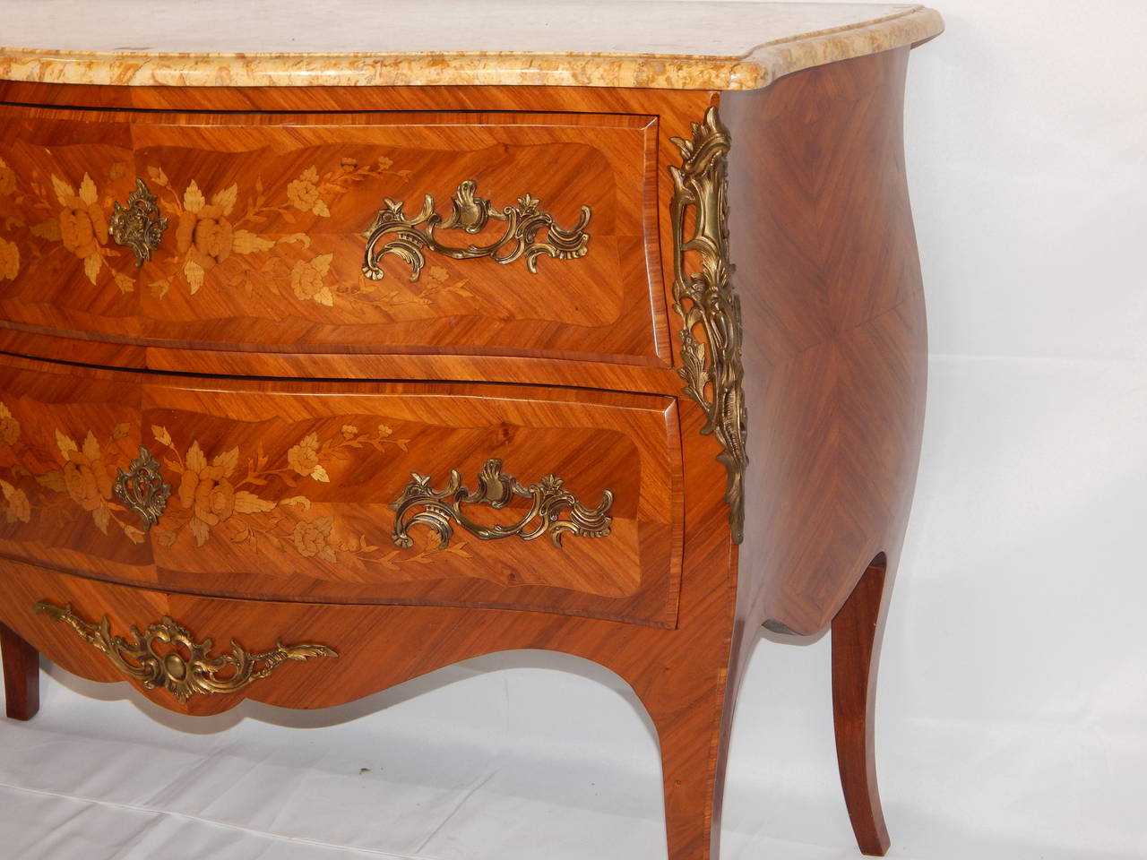 marble top commode