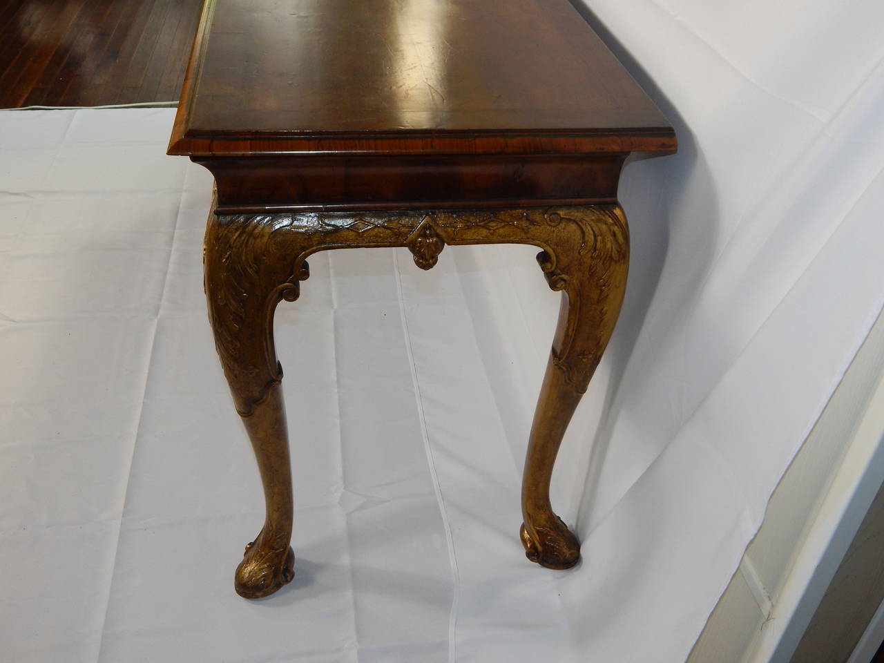 Large 19th Century Queen Anne Style Giltwood and Walnut Console Table 3