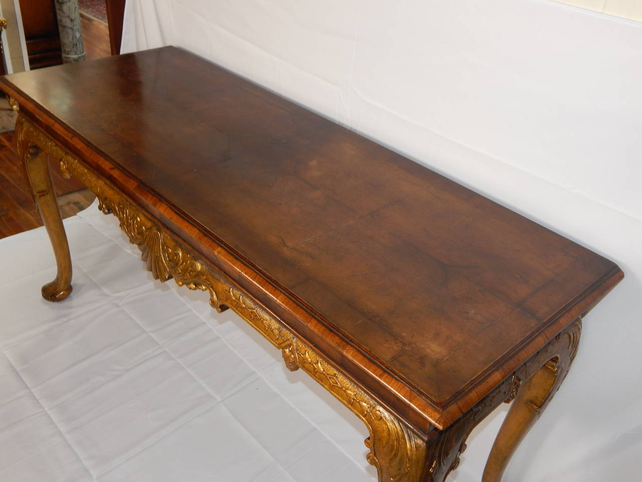 English Large 19th Century Queen Anne Style Giltwood and Walnut Console Table