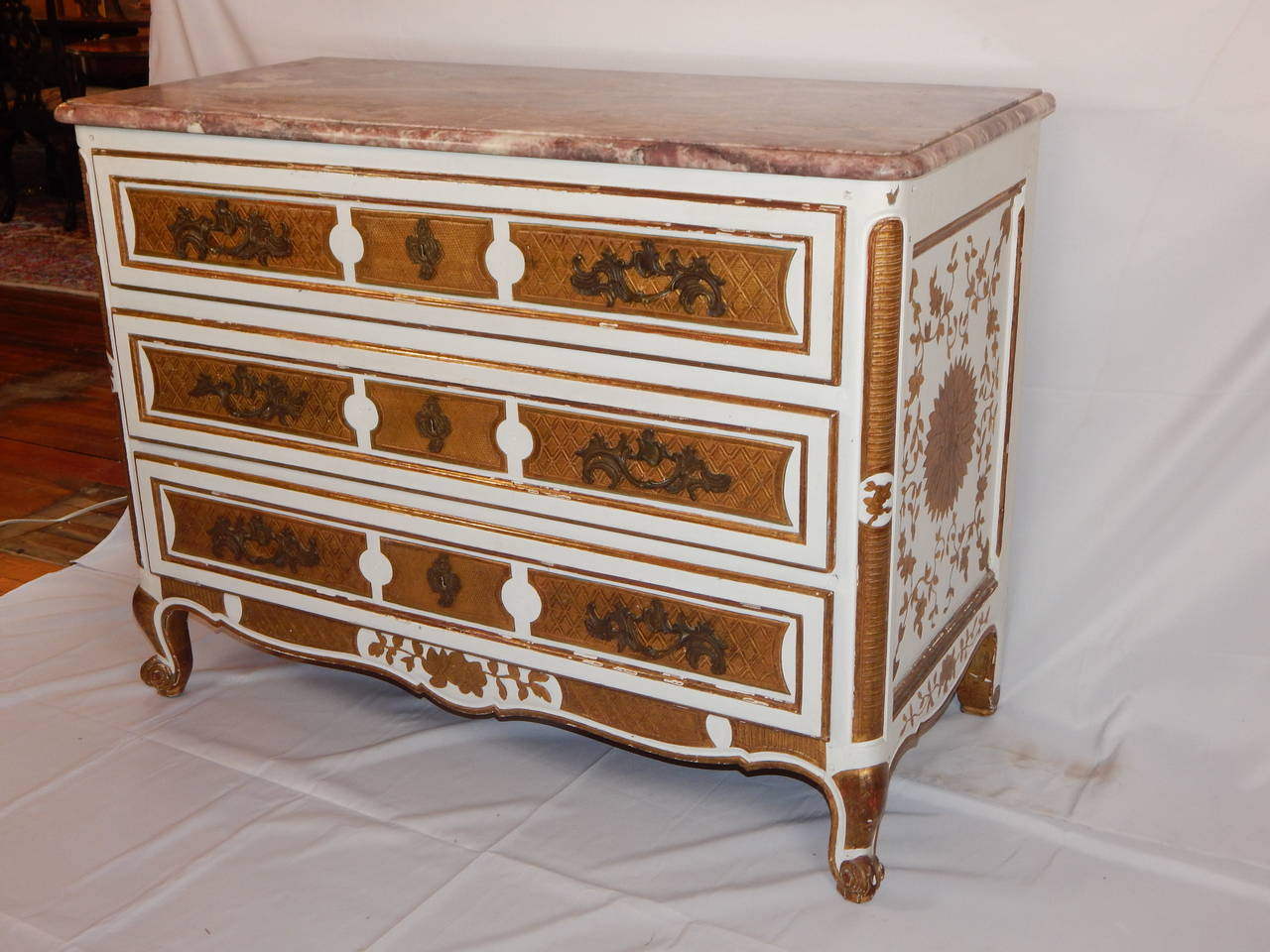 Louis XV Style Painted and Gilt Decorated Marble-Top, Three-Drawer Commode For Sale 5