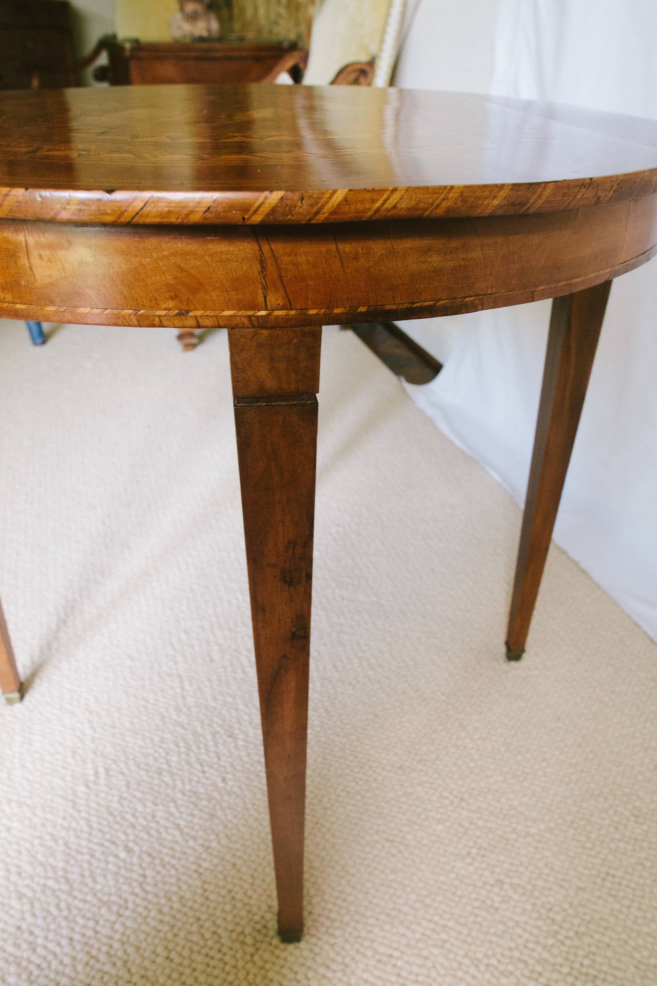 19th Century Continental Walnut Marquetry Table with Center Bird Motif 1