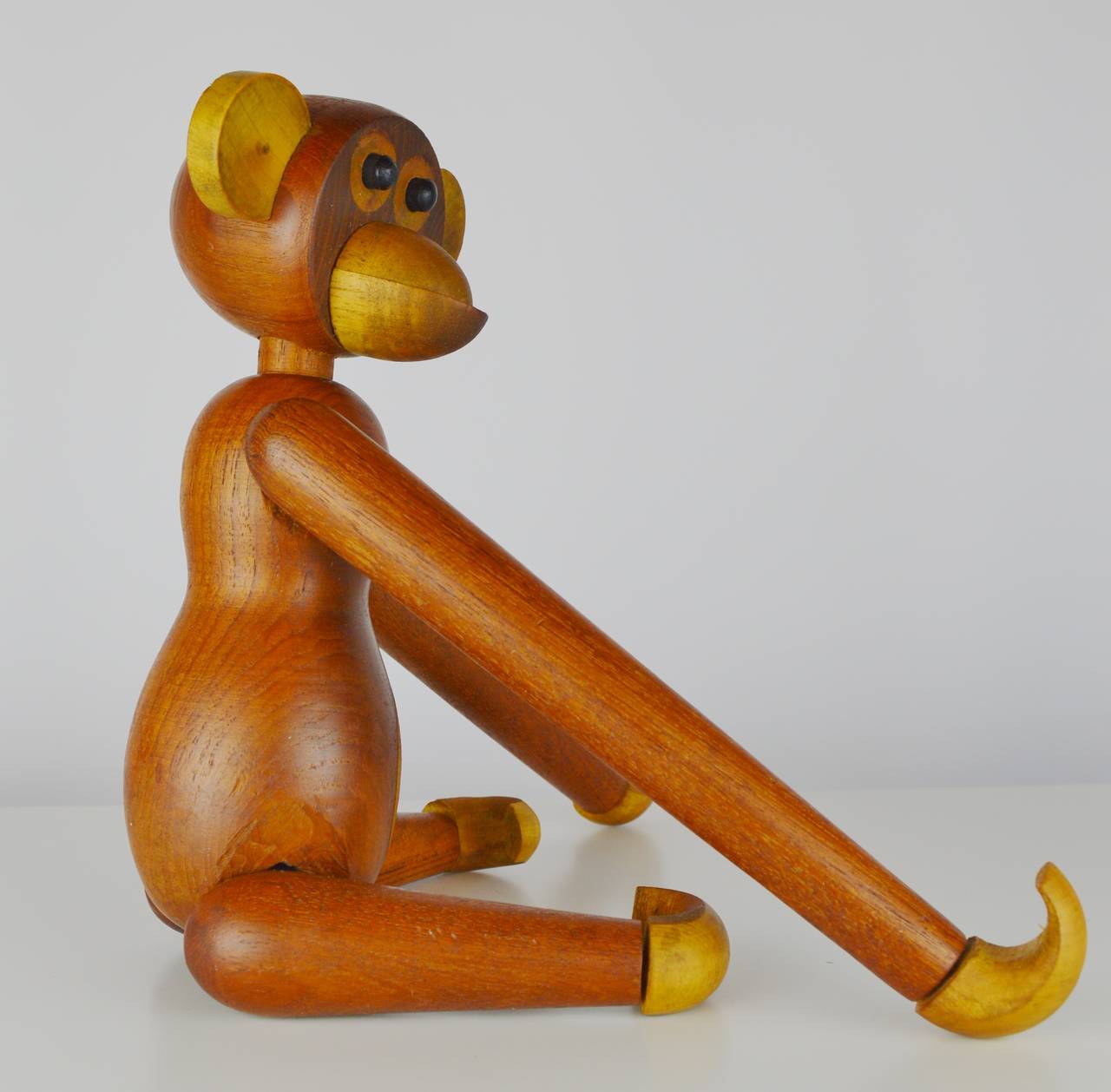 These adorable vintage articulated monkeys originated in Denmark in the 1950s and were copied by others around the world as they are so delightful to children and adults alike as both toys and cherished collectables! The large monkey is mostly teak