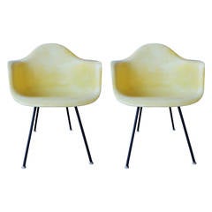 Early Pair of Eames Fiberglass Shell Armchairs in Light Yellow and White