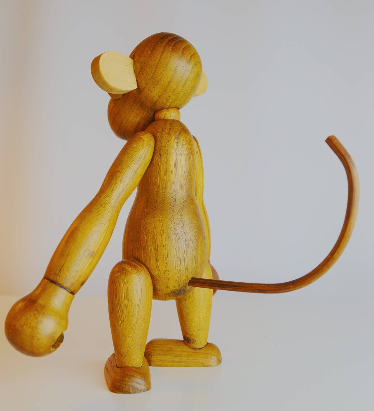 Paire de singes articulés vintage en teck et autres bois 2