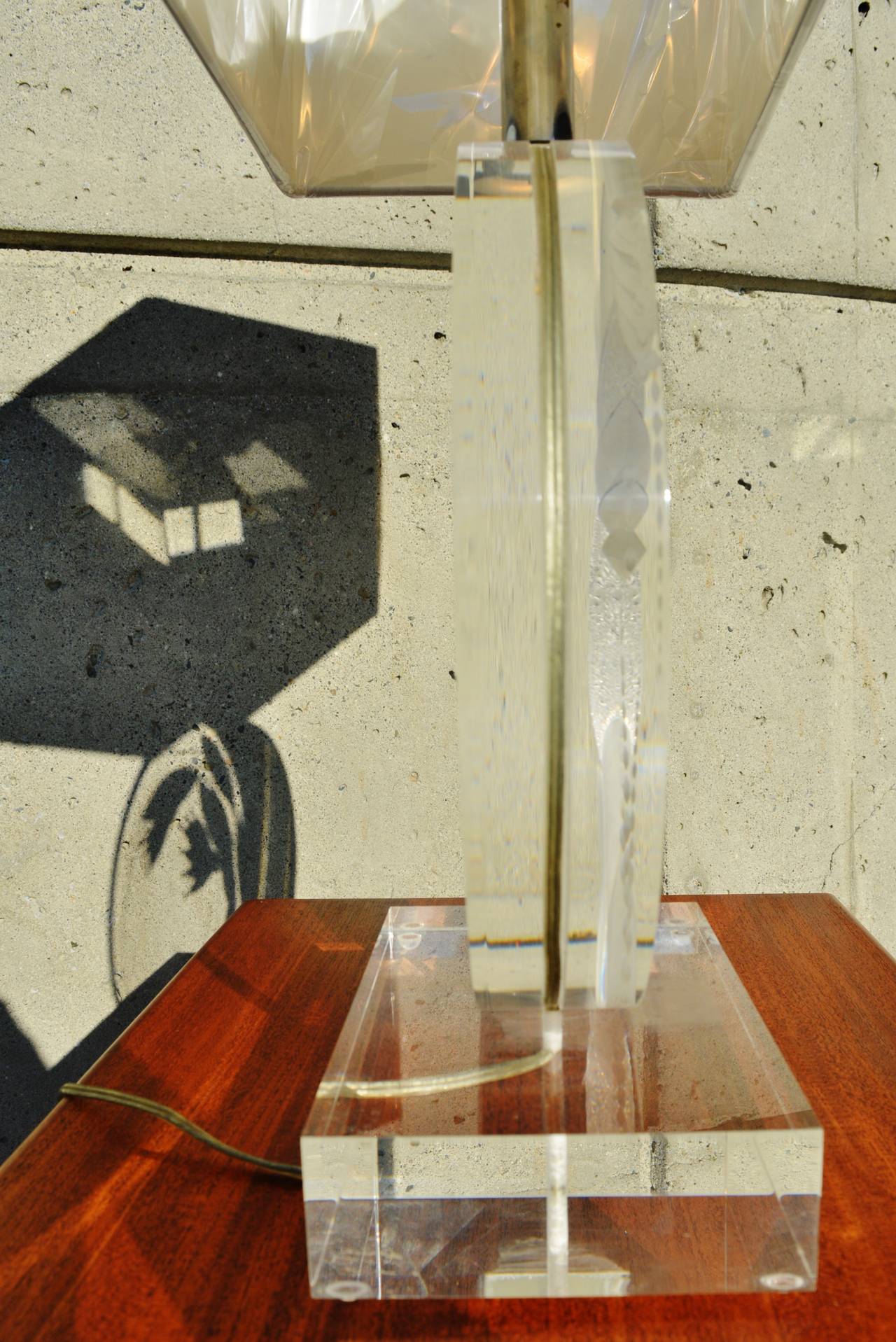 Mid-Century Modern Modernist and Rare Etched Lucite Lamp by Marlee For Sale