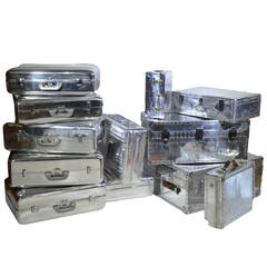 Polished Aluminum Suitcase 1930-1970, 9 Pieces