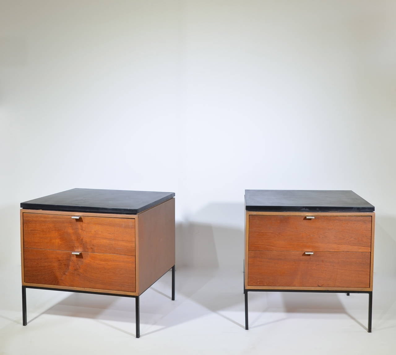 American Pair of End Tables, Steel Frame, by George Nelson, 1960s, for H. Miller For Sale