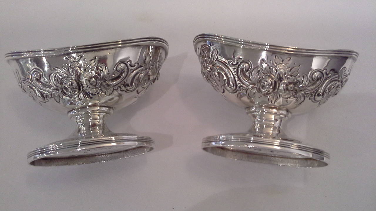 Pair of Georgian Silver and Gilt Open Salts in a Navette Form, London 1805 For Sale 2
