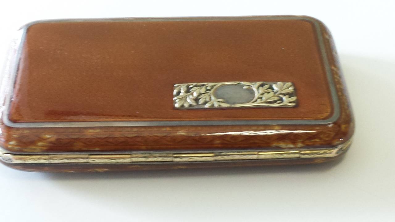 Russian Faberge Enemal Silver Gilt Cigarette Case, Gold with Sapphire Button In Good Condition In Ottawa, Ontario