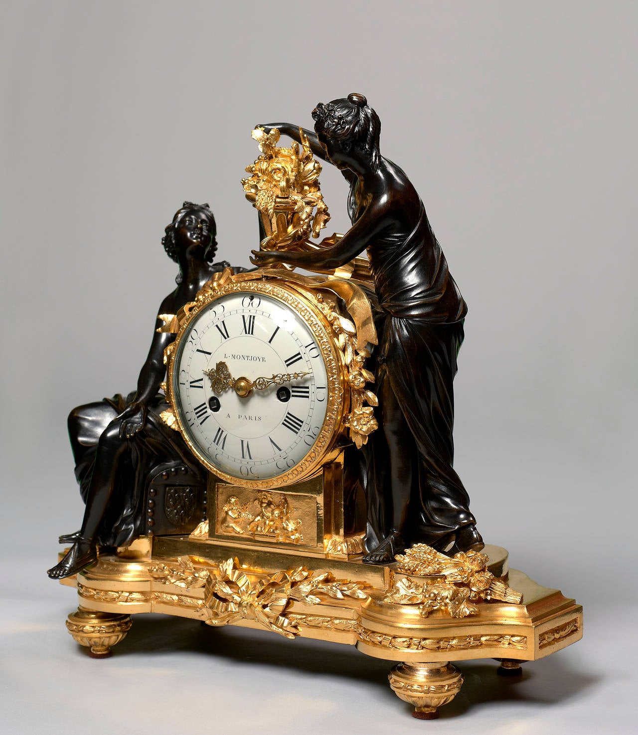 Chased and Patinated Gilt Bronze Louis XVI Clock by Louis Montjoye In Excellent Condition In Paris, FR