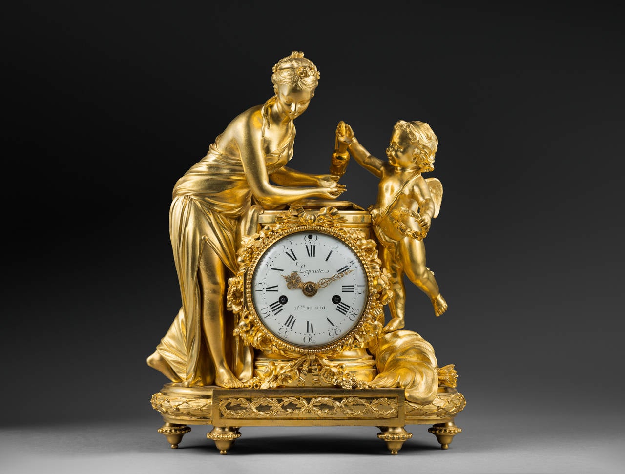 Lepaute, horloger du Roi

Rare, Finely Chased Ormolu Clock
The Toilet of Venus 

Paris, Louis XVI period, circa 1775 - 1785 
Height 37.5 cm; width 30 cm; depth 12 cm 

This clock’s enamel dial is signed Lepaute Hger du Roi; with Roman hour