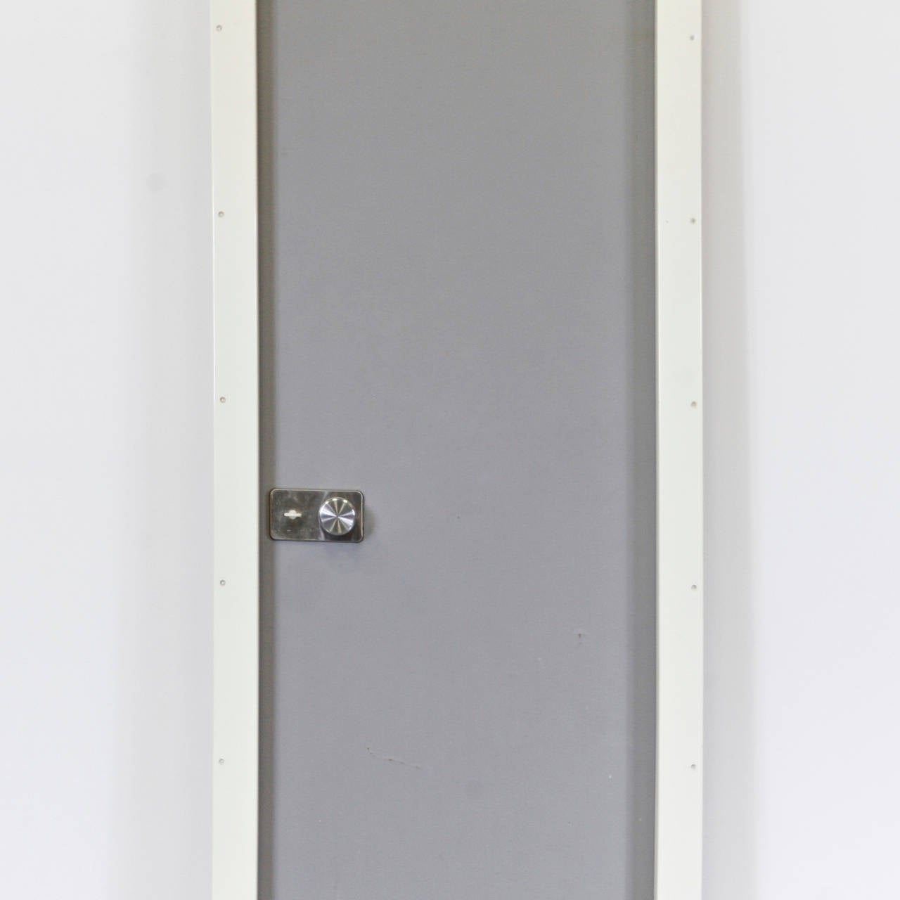Door designed by Charlotte Perriand for Les Arcs ski Resort around 1960, manufactured in France.
Fiber glass structure, lacquered wood.

In good original condition, with minor wear consistent with age and use, preserving a beautiful patina.

We