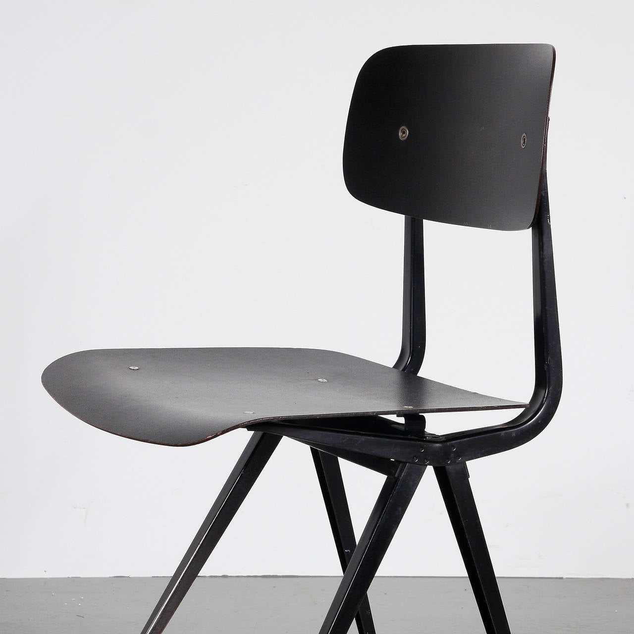 Mid-20th Century Friso Kramer Result Chair