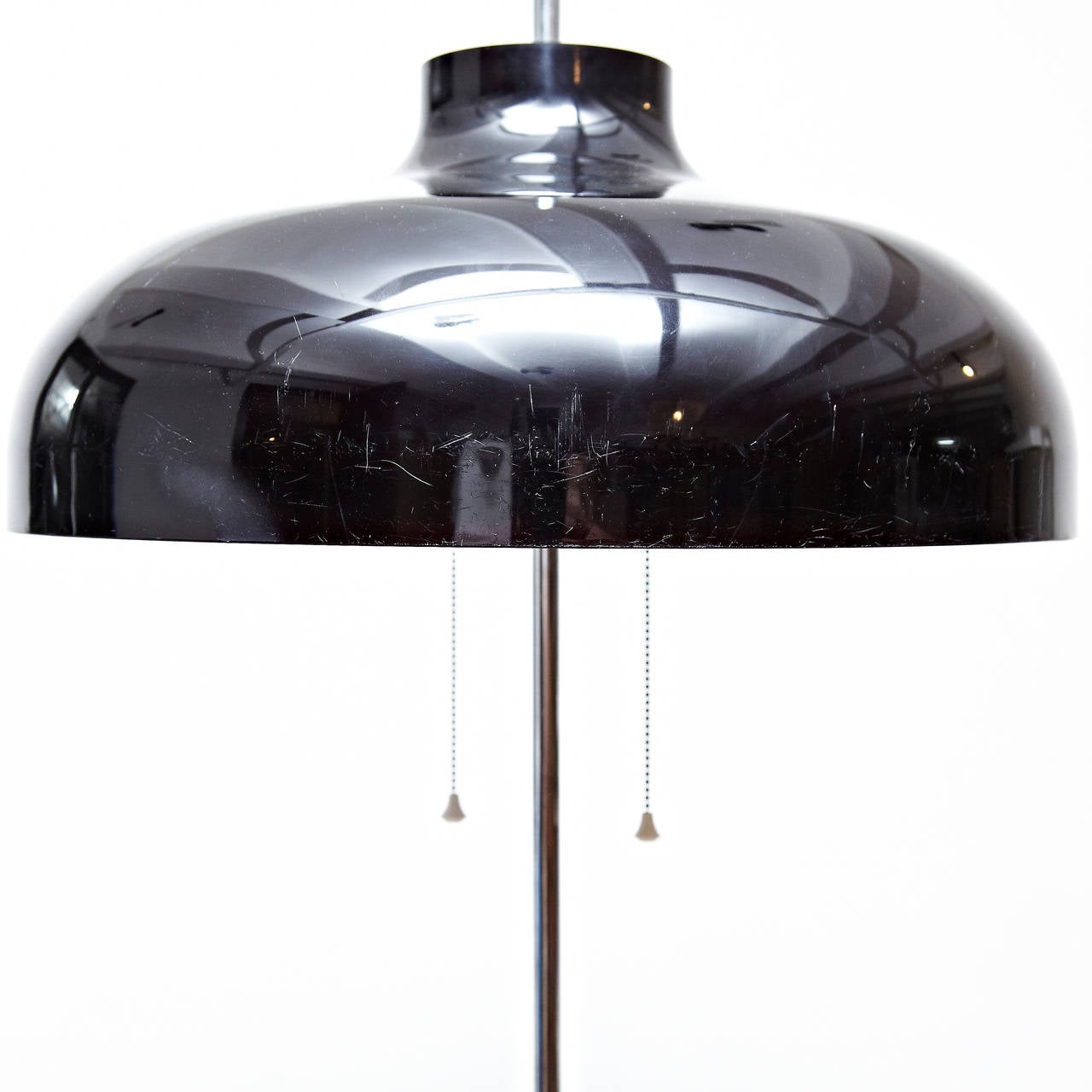 Lamp designed by Miguel Milà, circa 1950.
Manufactured by Tramo (Spain).

In good original condition, with minor wear consistent with age and use, preserving a beautiful patina.

Miguel Milà represents like no other person Spanish contemporary