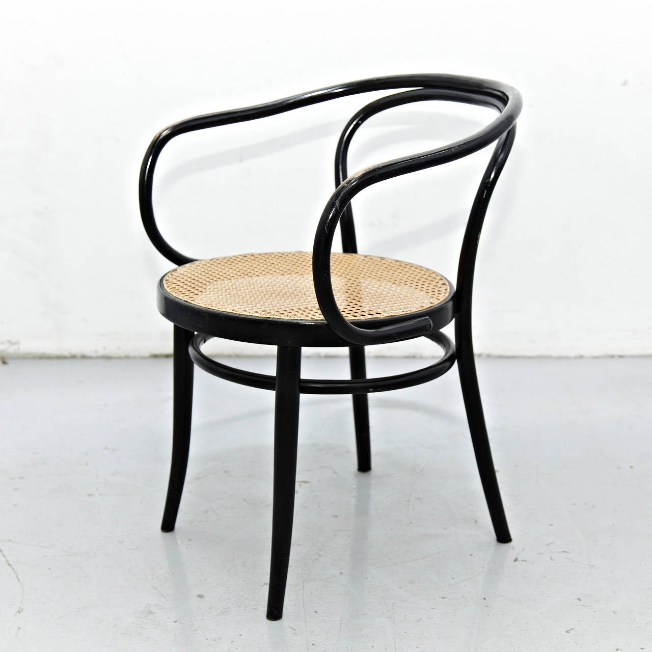 Set of Four Thonet 209 Armchair by Auguste Thonet for Thonet, circa 1900 In Good Condition In Barcelona, Barcelona
