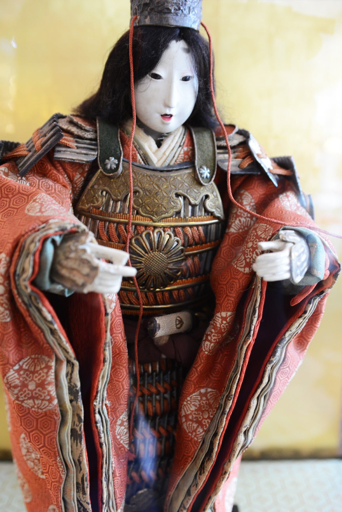 Empress Jingu doll, Meiji era, under glass box.
Exceptional unique and rare piece 1868.
