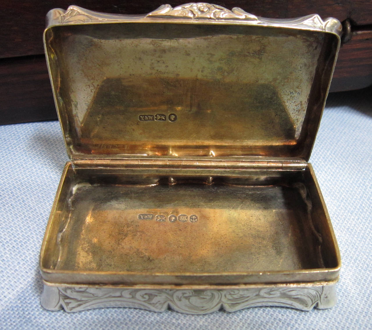 Victorian Sterling Snuff Box by Yapp & Woodward, Birmingham 1845-1846 In Excellent Condition For Sale In Ajijic, Jalisco