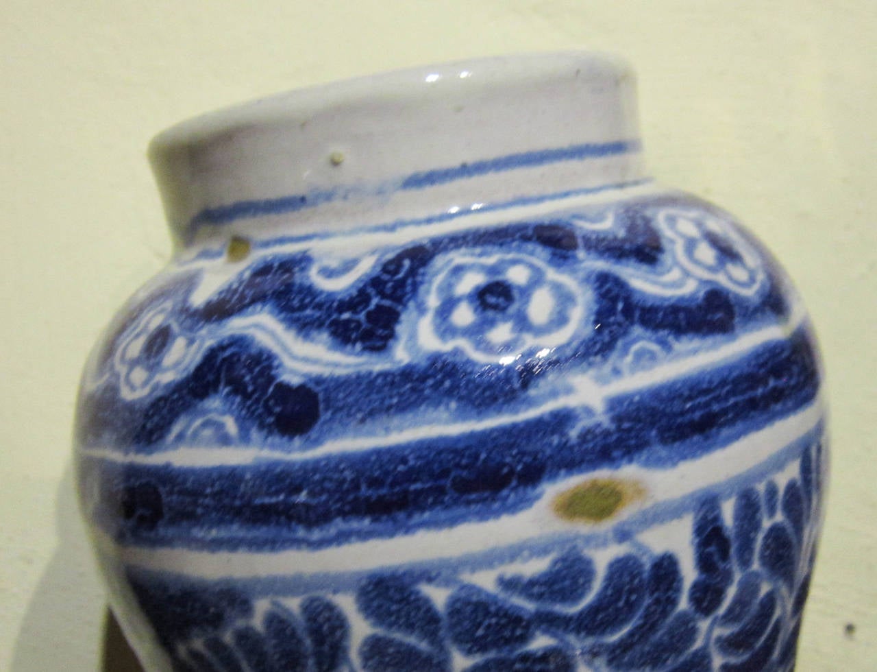 1920's Ventosa/Uriarte Collaborated Vase, Talavera, Puebla, Mexico 2