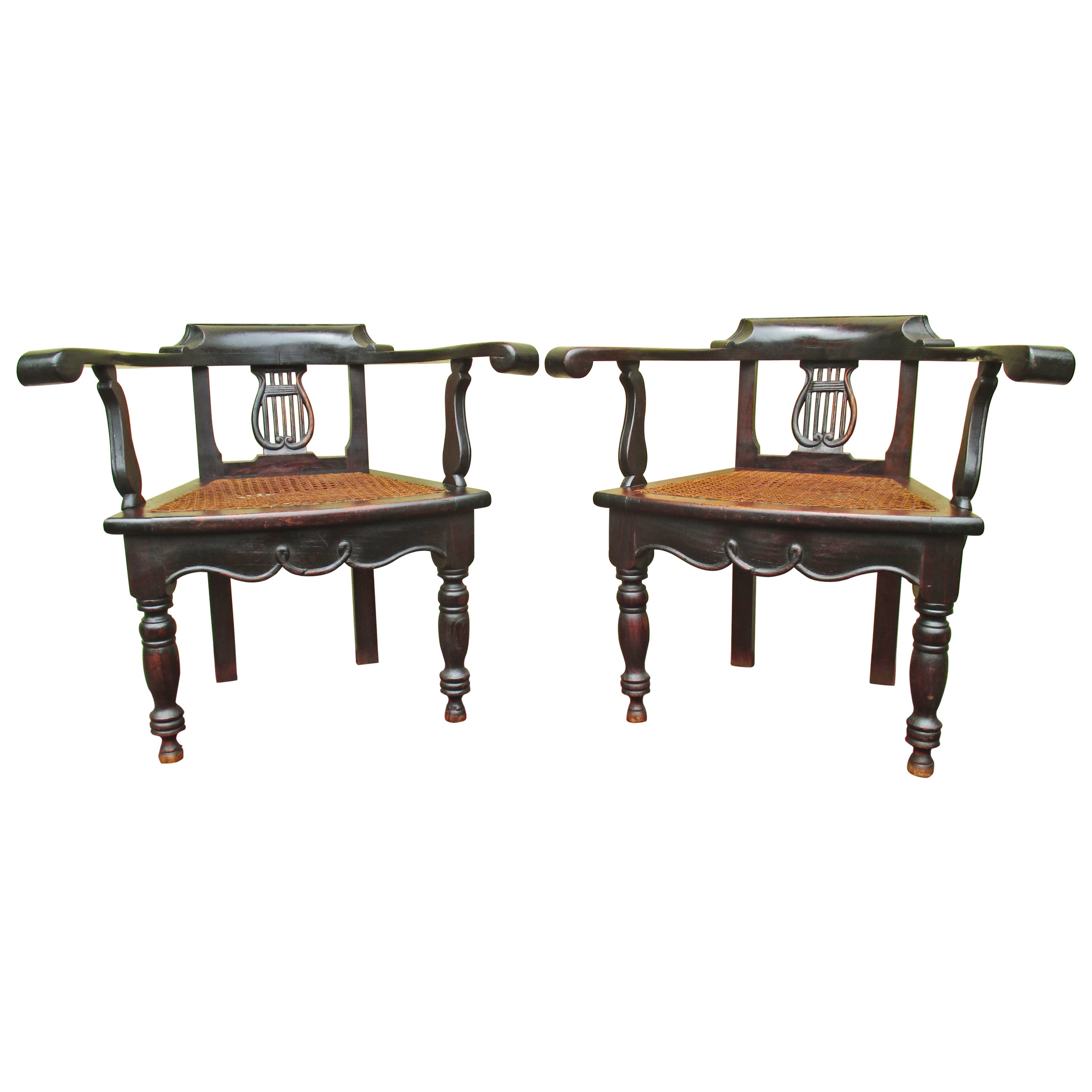 J. Leonardo Gaitan Spanish Colonial Chair Reproductions, Antigua, Guatemala For Sale