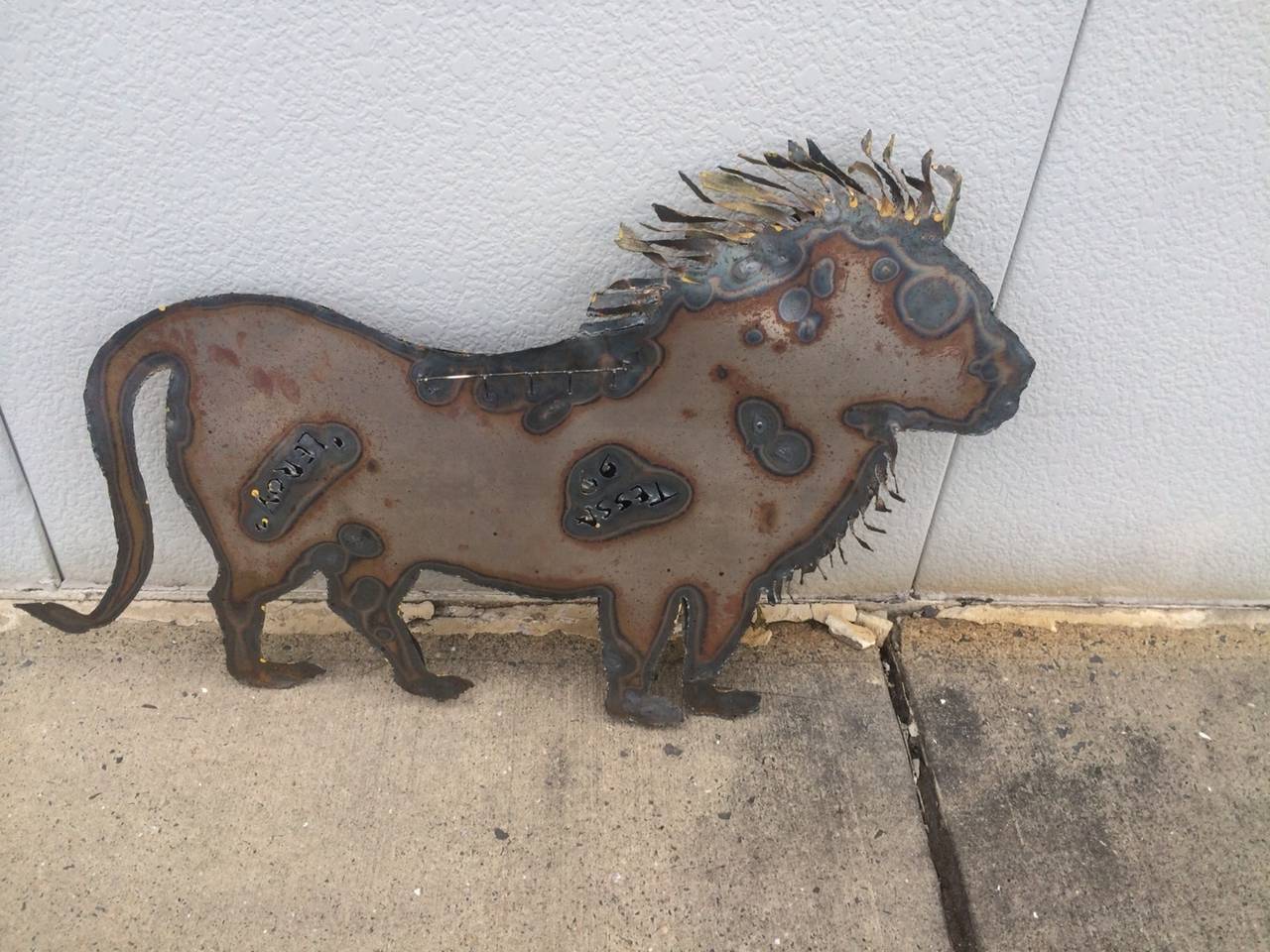  Majestic Brutalist Multi-Dimensional Lion Wall Sculpture, Signed In Excellent Condition For Sale In Mount Penn, PA