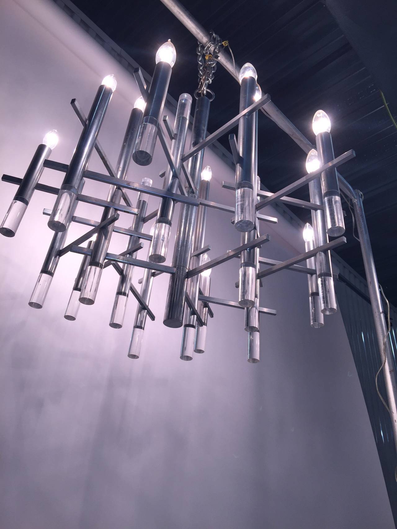 Sciolari Modernist Chrome and Lucite Chandelier In Good Condition For Sale In Mount Penn, PA