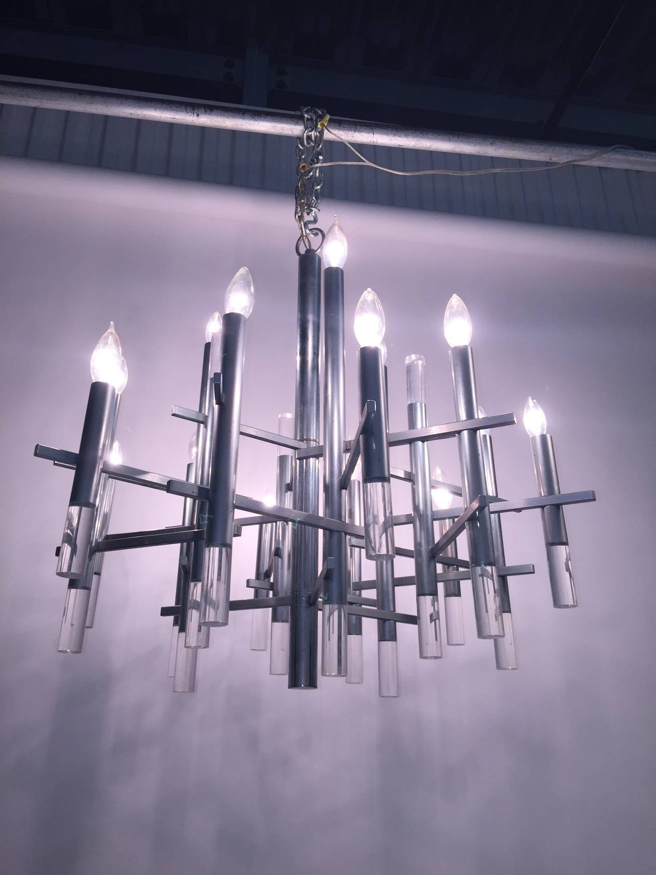 Sciolari Modernist Chrome and Lucite Chandelier For Sale 2