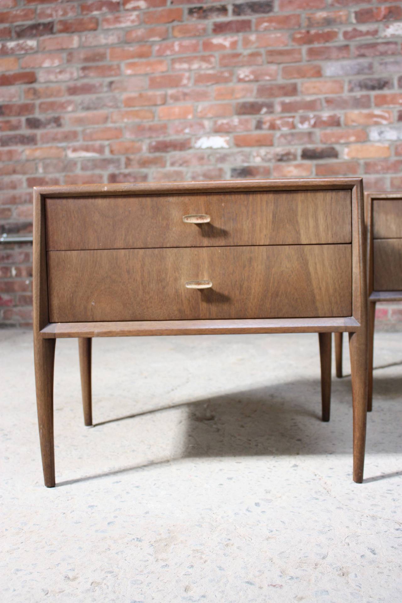Mid-20th Century Pair of Nightstands by Ray Sabota for John Stuart
