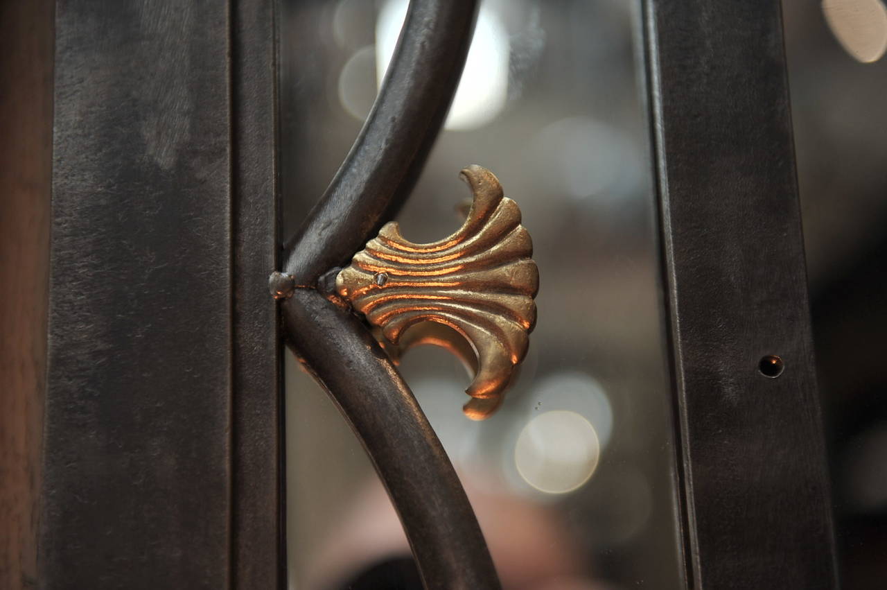 Exceptional huge iron and bronze mirror from North of France luxurious master house.
All iron and bronze, circa 1940. New mirror glass.