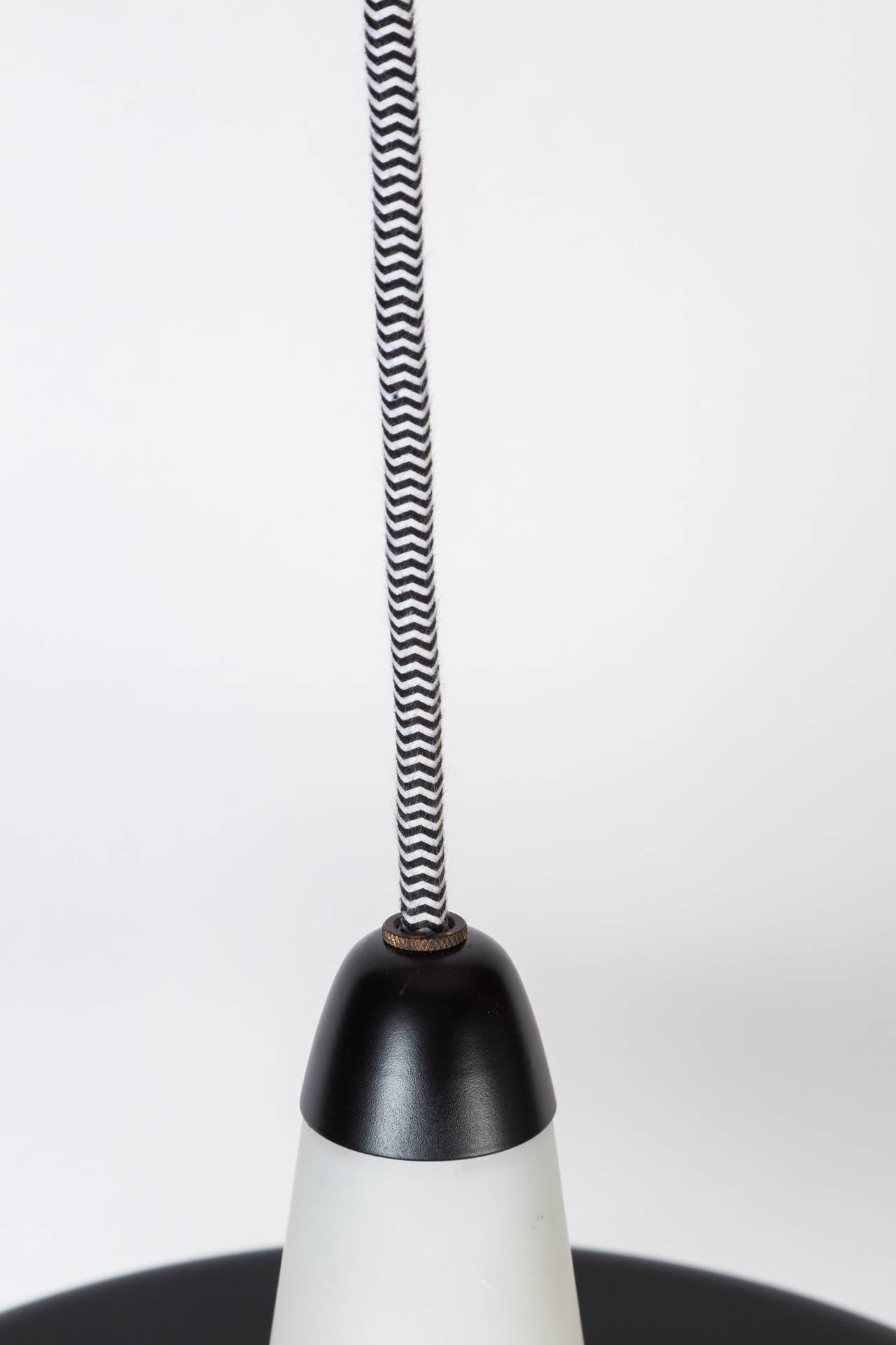 Mid-Century Modern 1950s Stilnovo Black Metal & Glass Pendant Lamp