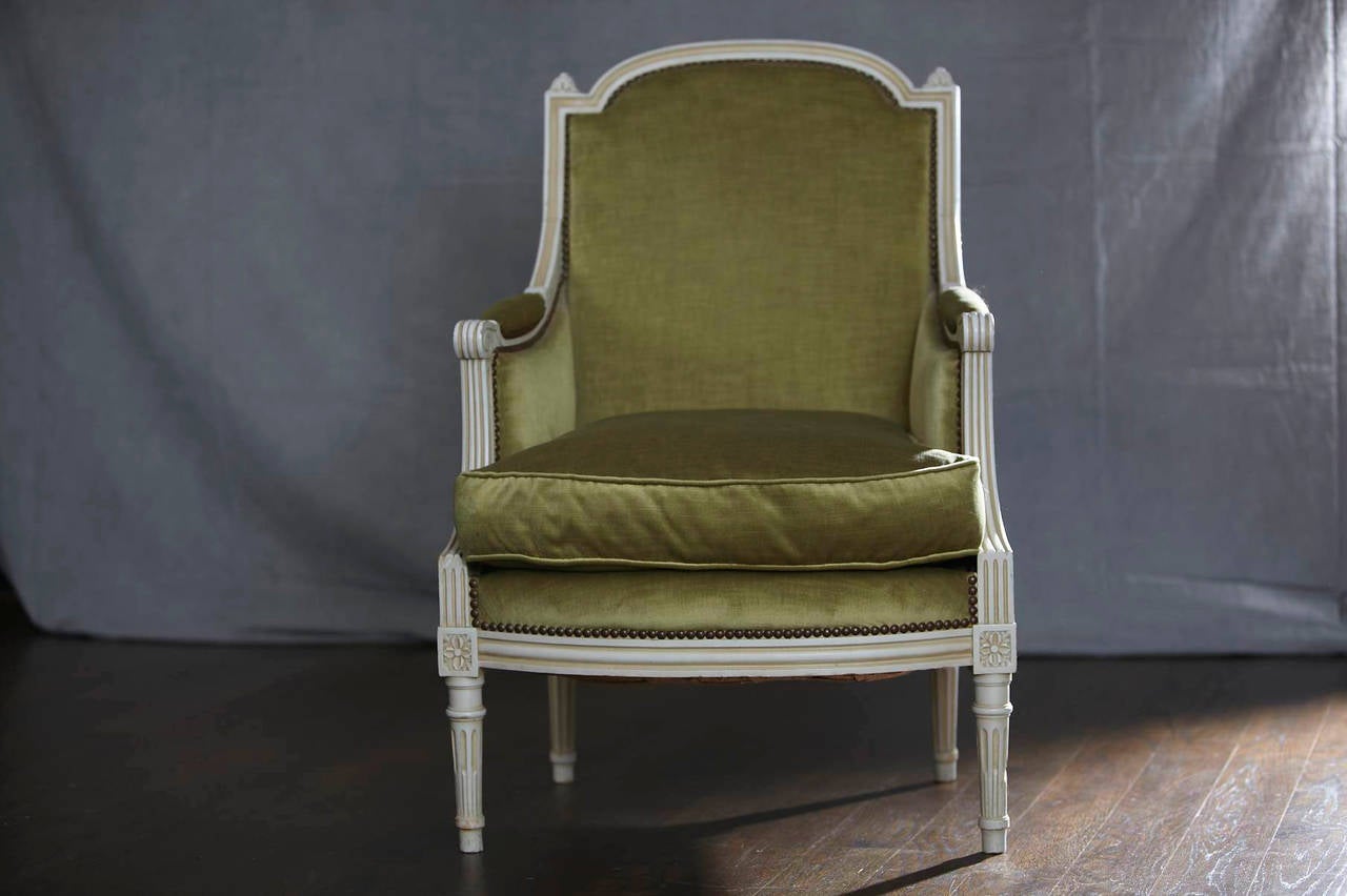 French Louis XVI Style Bergere, France, 1940s