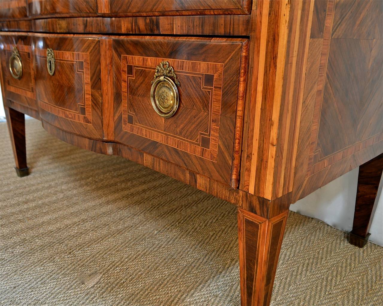  18th Century Neoclassical Three Drawer Commode of Rosewood 1