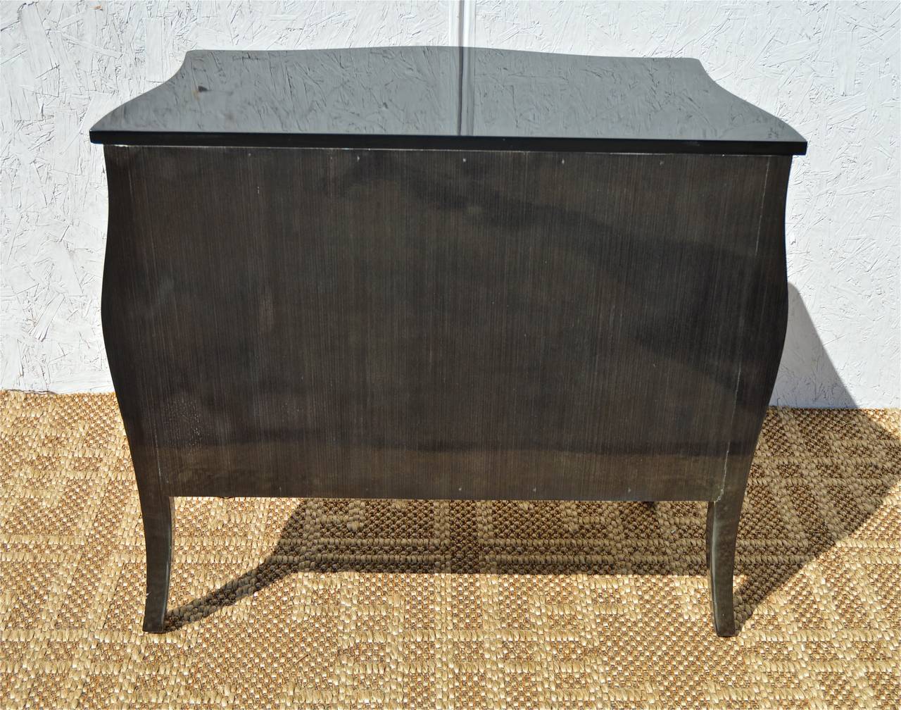 Bombe Commode of Sunburst Marquetry For Sale 3