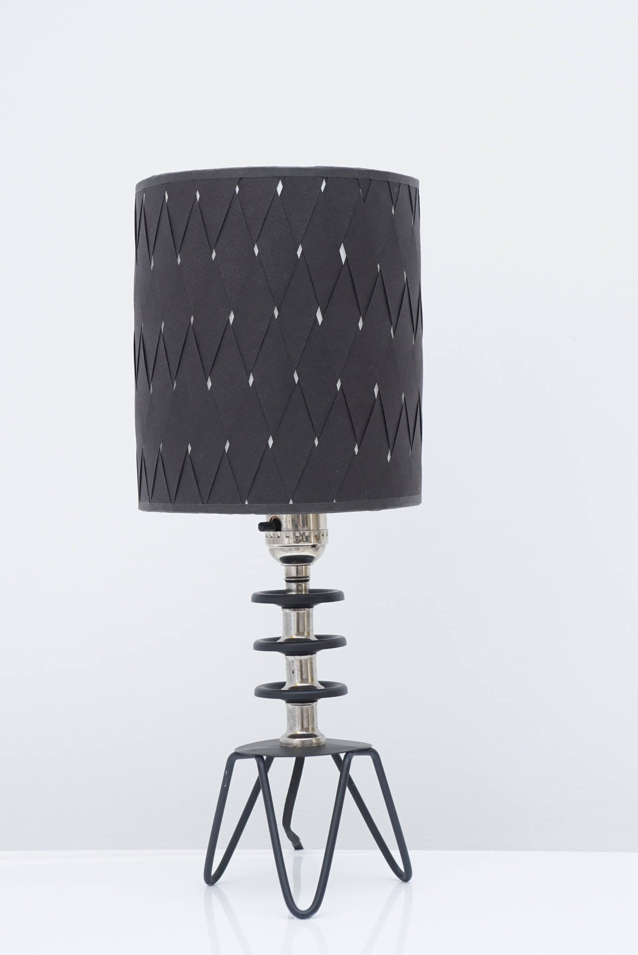Mid-Century Modern Vintage Miniature Deco Table Lamp For Sale
